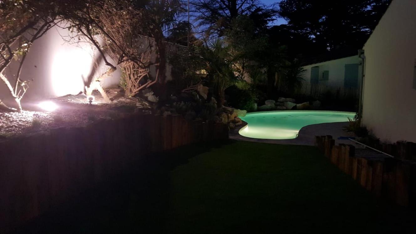 Le Bois-Plage-en-Ré Tres Belle Villa Avec Piscine מראה חיצוני תמונה